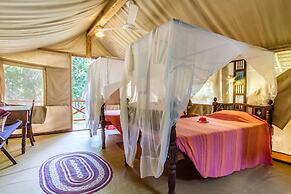 Mkoma Bay Tented Lodge