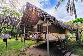 Mkoma Bay Tented Lodge