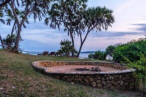Mkoma Bay Tented Lodge