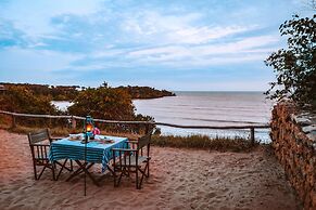 Mkoma Bay Tented Lodge