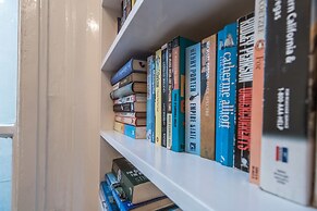 The Patrick Kavanagh Suite - hiphipstay