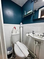 Avalon Guest House