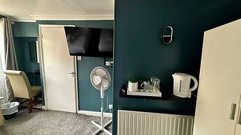 Avalon Guest House