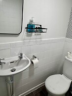 Avalon Guest House