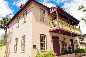 Casa De Solana Bed & Breakfast