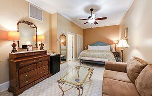 Casa De Solana Bed & Breakfast