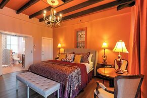 Casa De Solana Bed & Breakfast