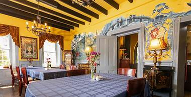 Casa De Solana Bed & Breakfast