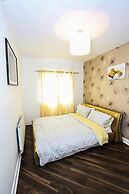 Modern 2 Bedroom Apartment