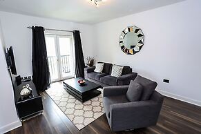 Modern 2 Bedroom Apartment