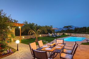 Green Paradise Villa