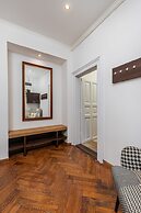 Real Apartments Andrassy