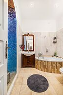 Real Apartments Andrassy