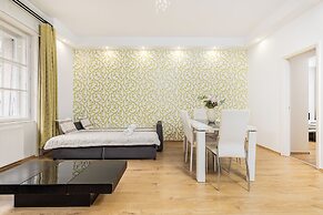 Real Apartments Kertesz