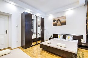 Real Apartments Kertesz