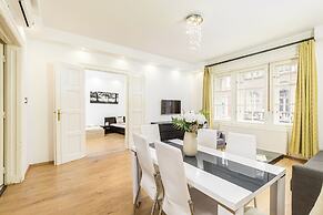 Real Apartments Kertesz