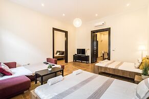 Real Apartments Klauzal