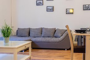 Real Apartments Lovag