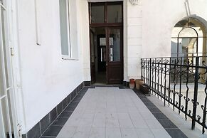 Real Apartments Revay