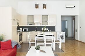 Real Apartments Revay