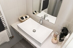 Real Apartments Revay