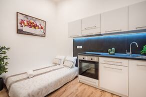 Real Apartments Vadasz