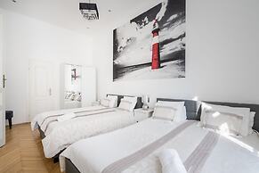 Real Apartments Vadasz