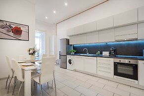 Real Apartments Vadasz