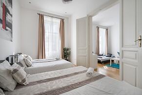 Real Apartments Vadasz