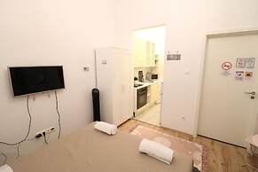 Real Apartments Wesselenyi 10