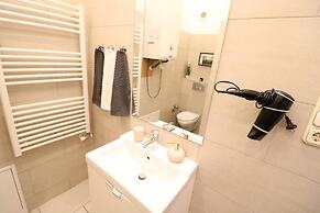 Real Apartments Wesselenyi 10