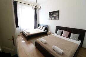 Real Apartments Wesselenyi 10