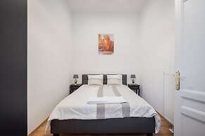 Real Apartments Zichy