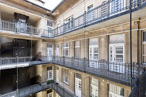 Real Apartments Zichy