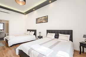 Real Apartments Zichy