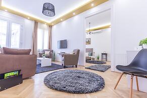 Real Apartments Zoltan