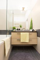 Real Apartments Zoltan