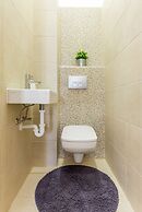 Real Apartments Zoltan