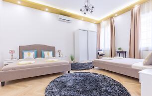 Real Apartments Zoltan