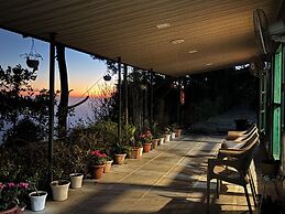 Room On The Roof By Himalayan Eco Lodges