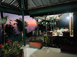 Room On The Roof By Himalayan Eco Lodges