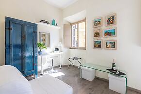 Superior Relais Temple View