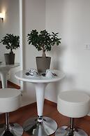 Superior Relais Temple View