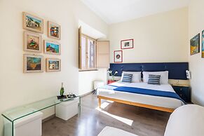 Superior Relais Temple View