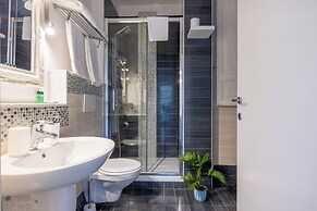 Superior Relais Temple View