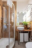 Superior Relais Temple View