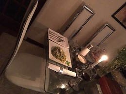 Bianca's House Hotel Heathrow Airport