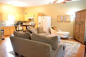 Quiet Coastal Home Savannah Ft Stewart GA