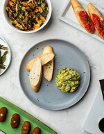 The Porter Portland, Curio Collection by Hilton