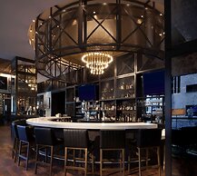 The Porter Portland, Curio Collection by Hilton